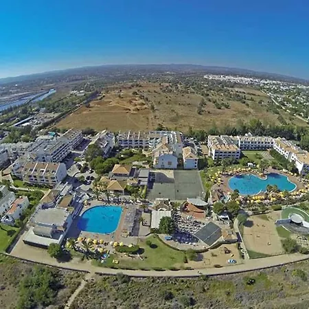 With View To The * Cabanas De Tavira